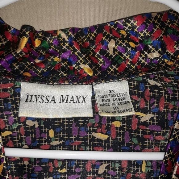 ILYSSA MAXX button down blouse size 10 A-13 - Picture 2 of 3